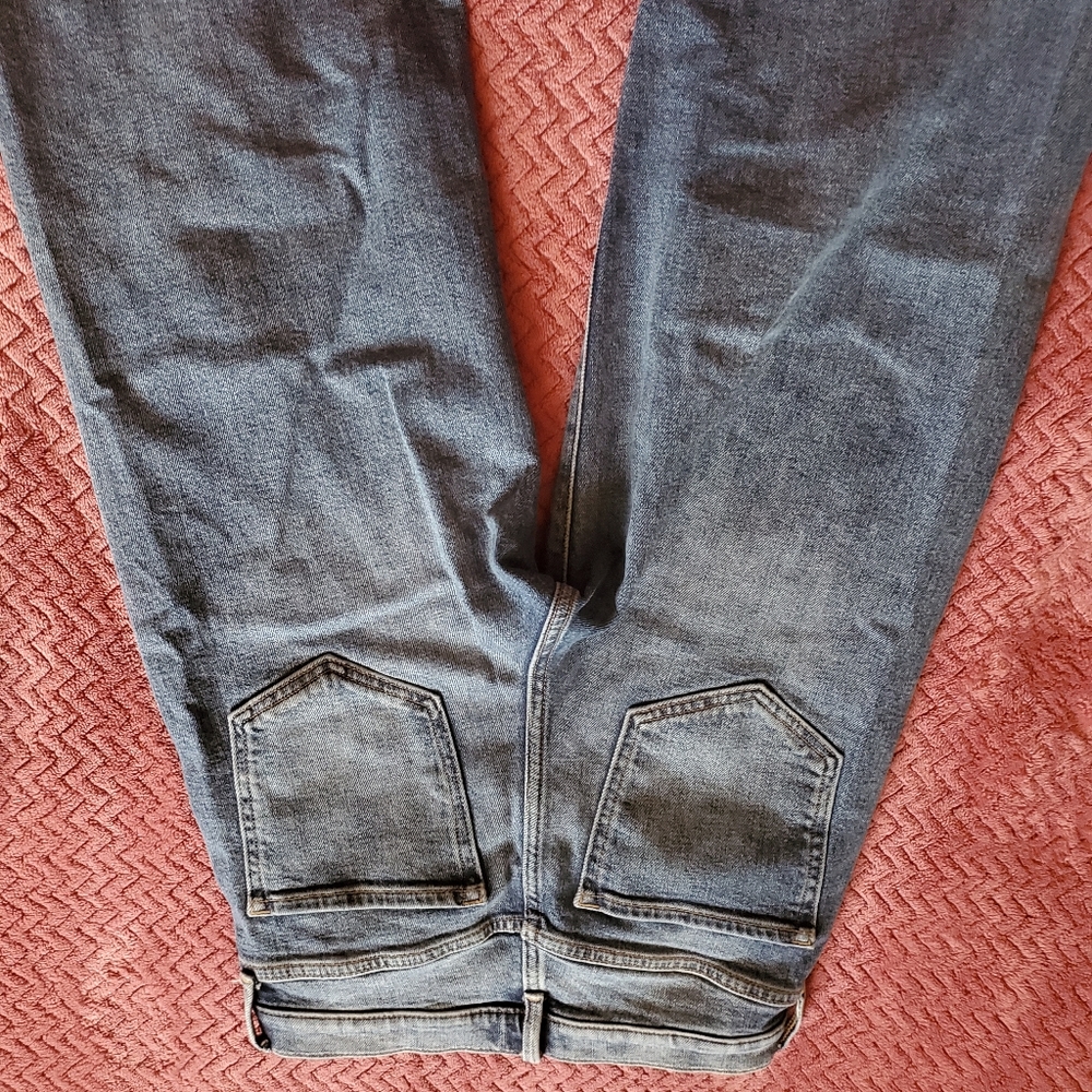 Jeans - Picture 2 of 3